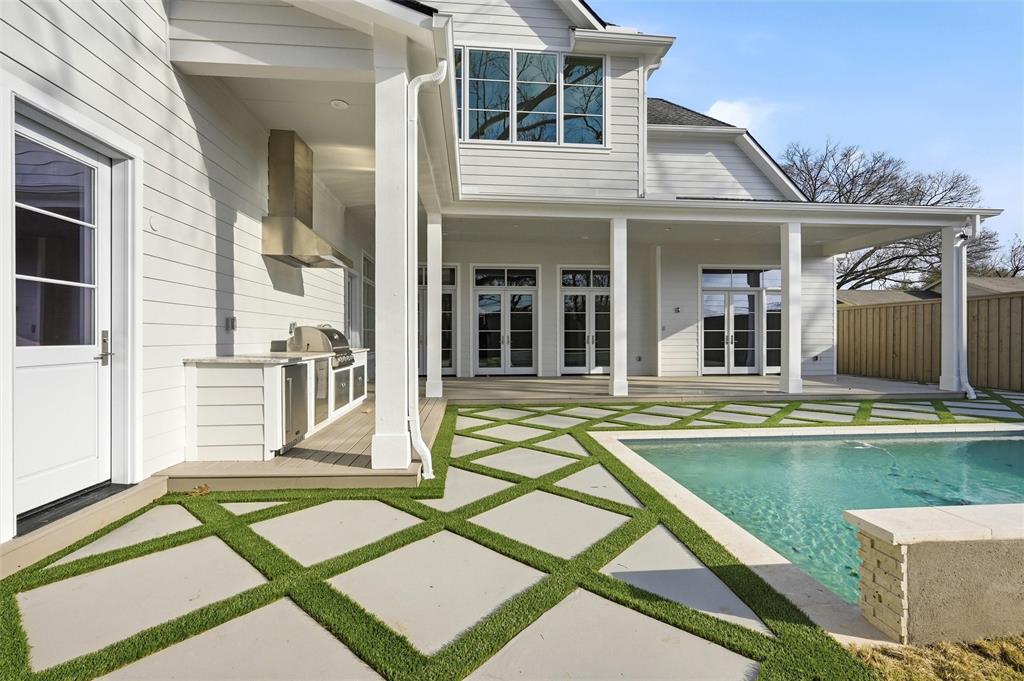 Huffhines Hill - Residential
