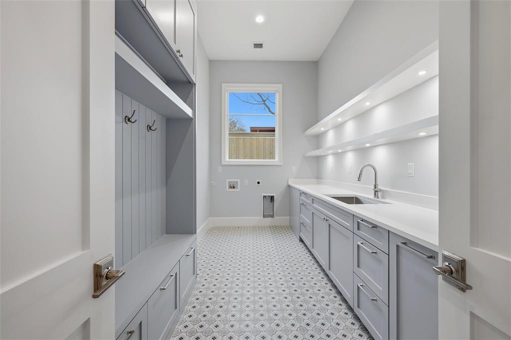 Huffhines Hill - Residential