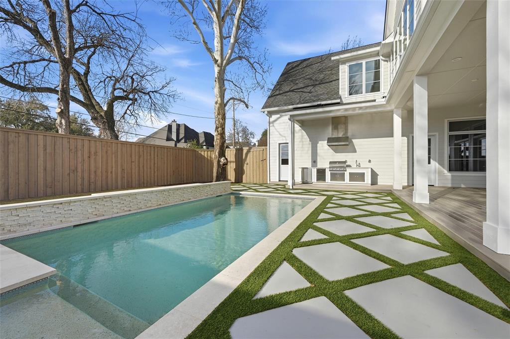 Huffhines Hill - Residential