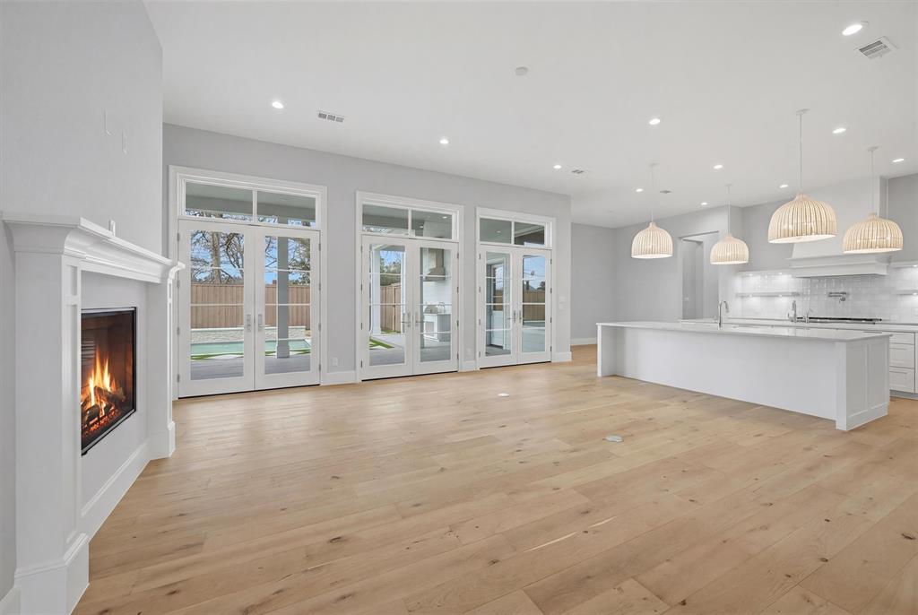 Huffhines Hill - Residential
