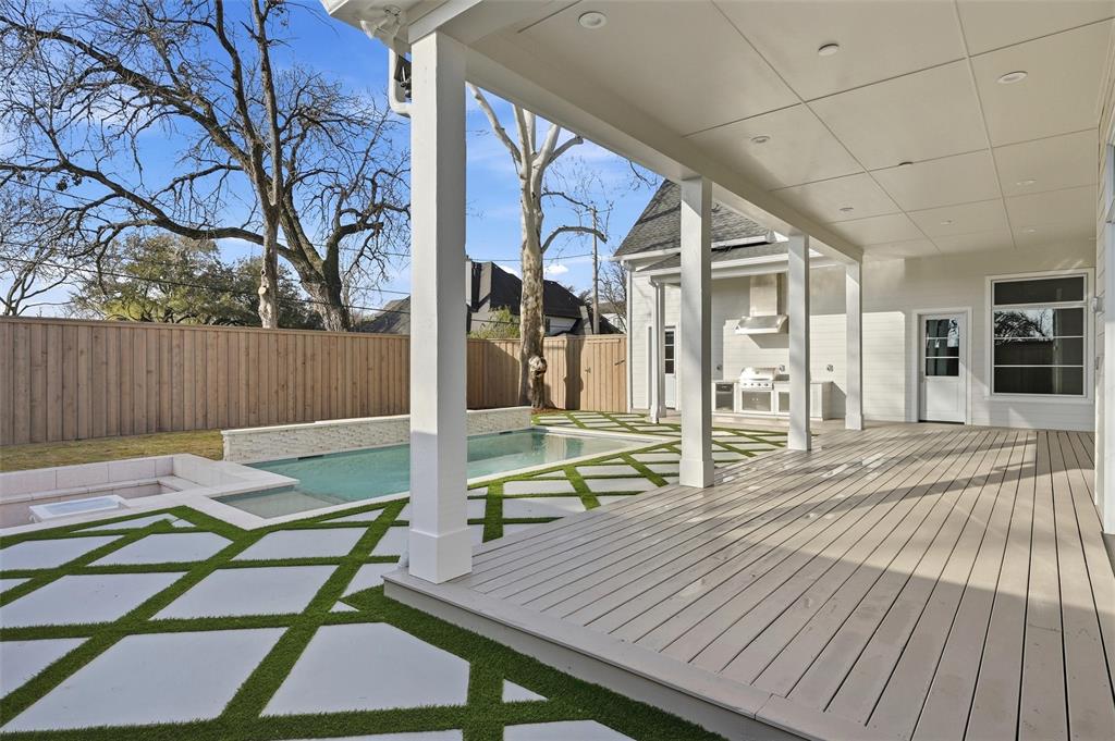 Huffhines Hill - Residential