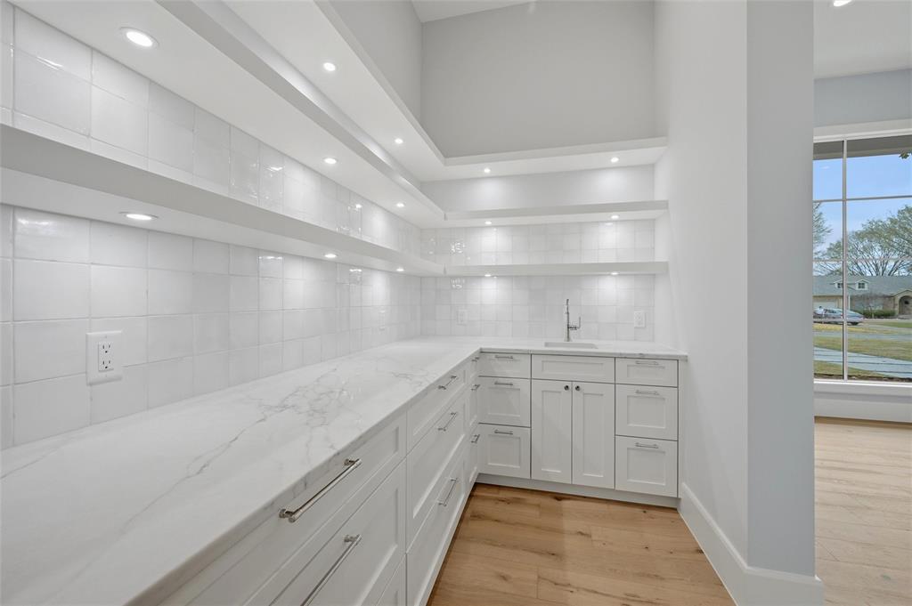 Huffhines Hill - Residential