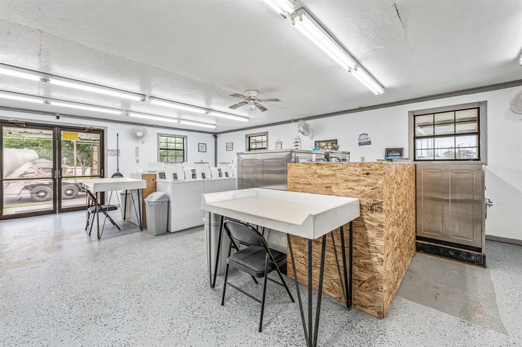 S10170 - Commercial Sale