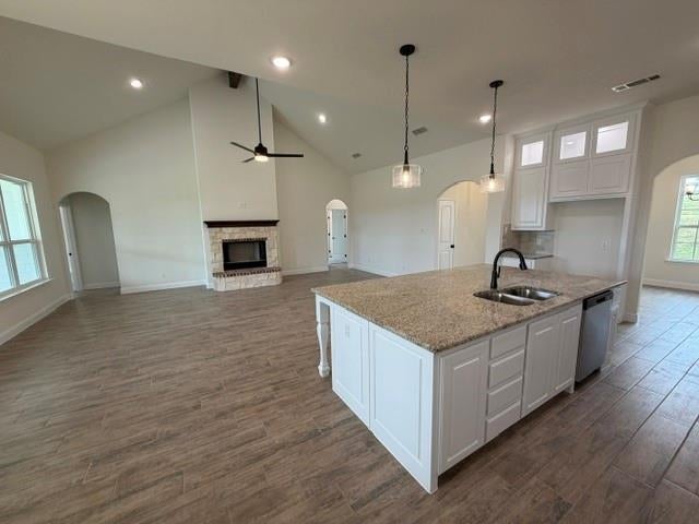 1035 Deer Island Court