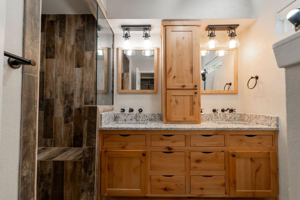 Comanche Cove Sec A Ch - Residential