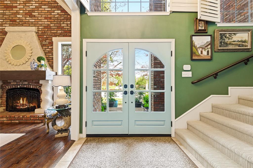 1207 Shady Oaks Circle