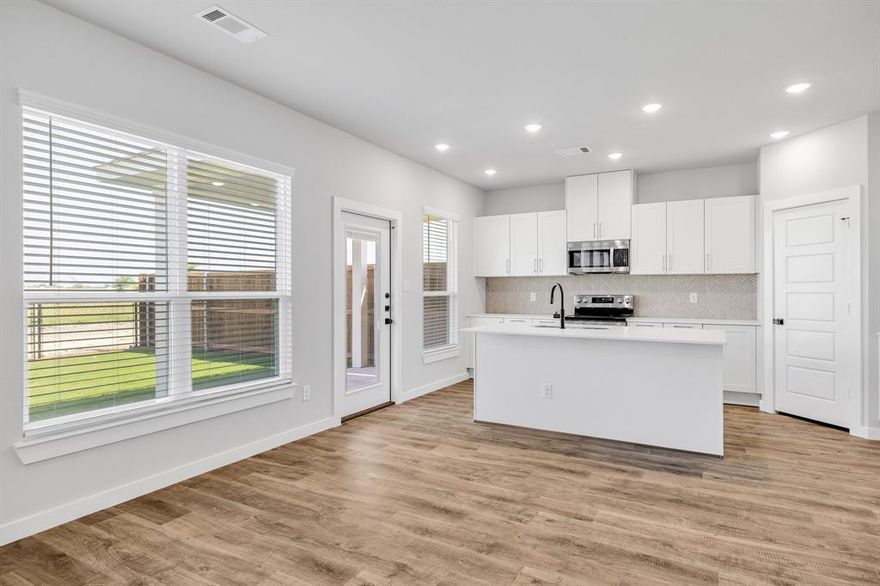 4.75% special financing when using preferred Lender - expires by end of year! Prime investment opportunity on a Class-A new construction luxury duplex on acre lots with positive cashflow and LOW property taxes in scorching hot DFW market. This duplex features two 1653sf units with 3 bedrooms + a flex room (that can serve as a 4th bedroom) 2 baths and 2 garage all on one level. Each unit has a covered patio and a fenced in back yard. Duplex is under construction with estimated completion of December 2025. Edgewood Estates is located in Midlothian Texas, and it is zoned to good Waxahachie ISD.  Midlothian is just a short 30 min drive to Downtown Dallas and Fort Worth. Also, this project is within a short 8-10 min drive to Methodist Midlothian Health, Waxahachie’s Baylor Scott and White as well as to Midlothian and Waxahachie’s retail and dining. Proven rents of $2455 per mo. based on comparable duplexes in the community. Easy commute to major employers. Professional property management in place at a great rate of 5%. Hurry - this won't last!