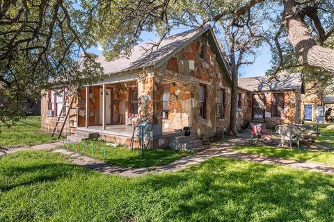 A home in Brady