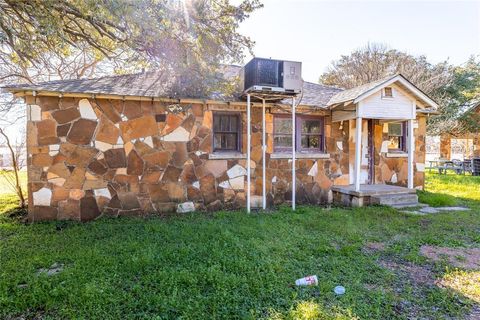 A home in Brady