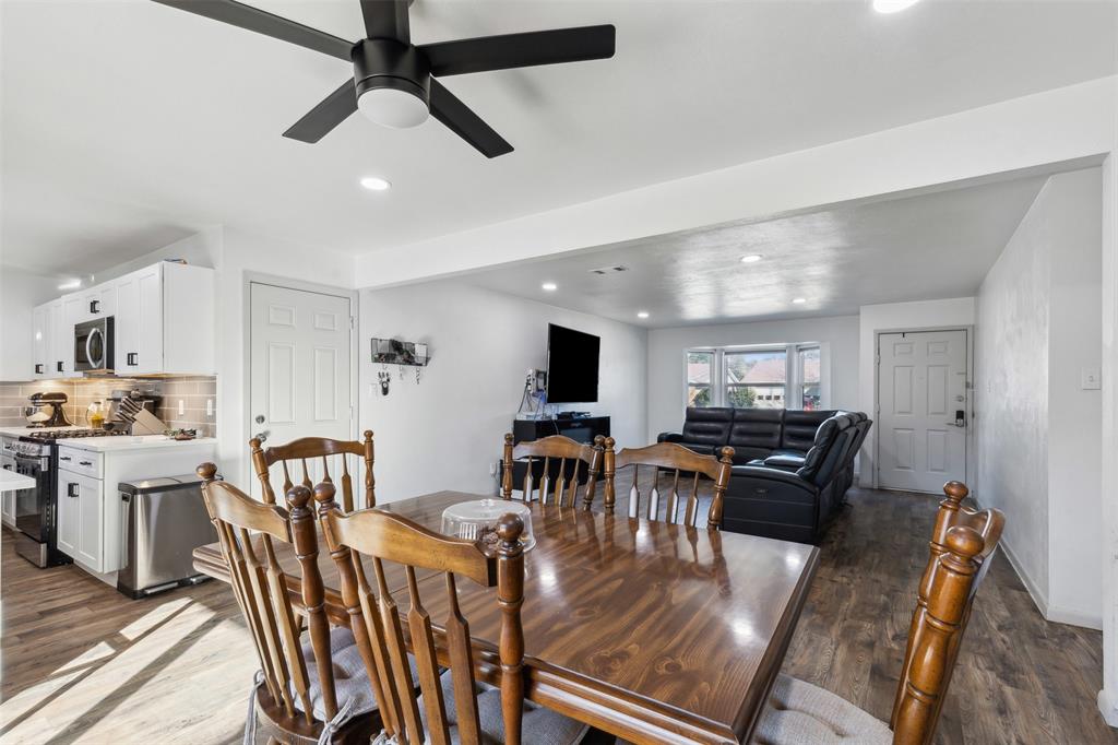 Fort Worth, Texas 76133, United States, 3 Bedrooms Bedrooms, ,2 BathroomsBathrooms,Residential,Pending,8544