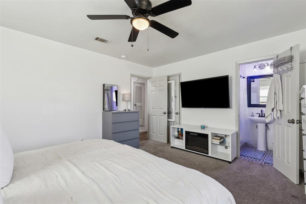 Fort Worth, Texas 76133, United States, 3 Bedrooms Bedrooms, ,2 BathroomsBathrooms,Residential,Pending,8544