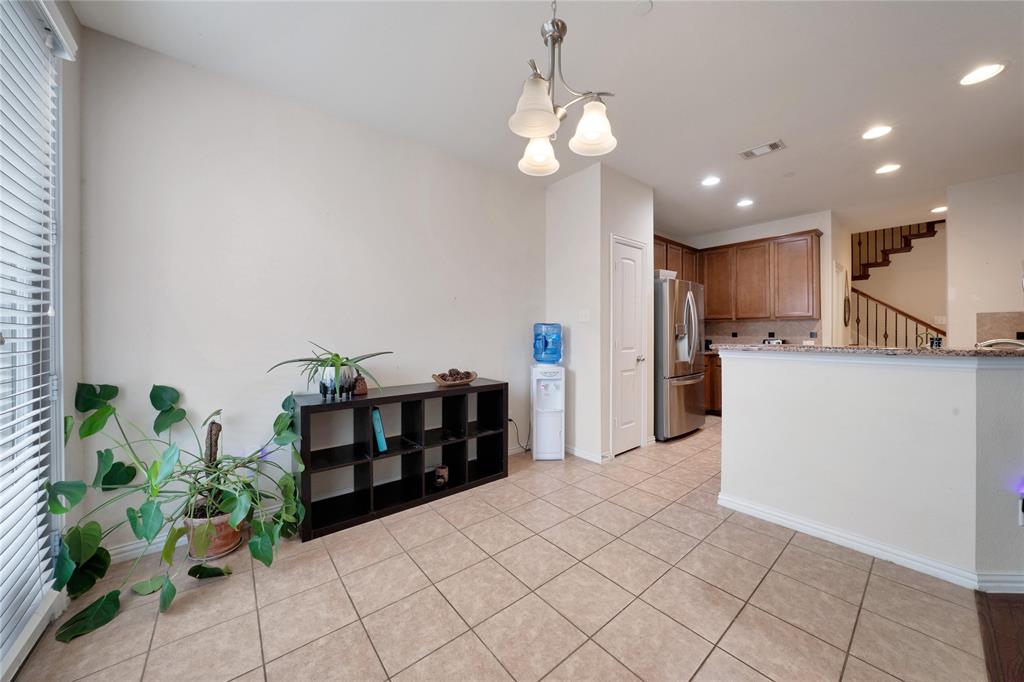 Suncreek Twnhms - Residential