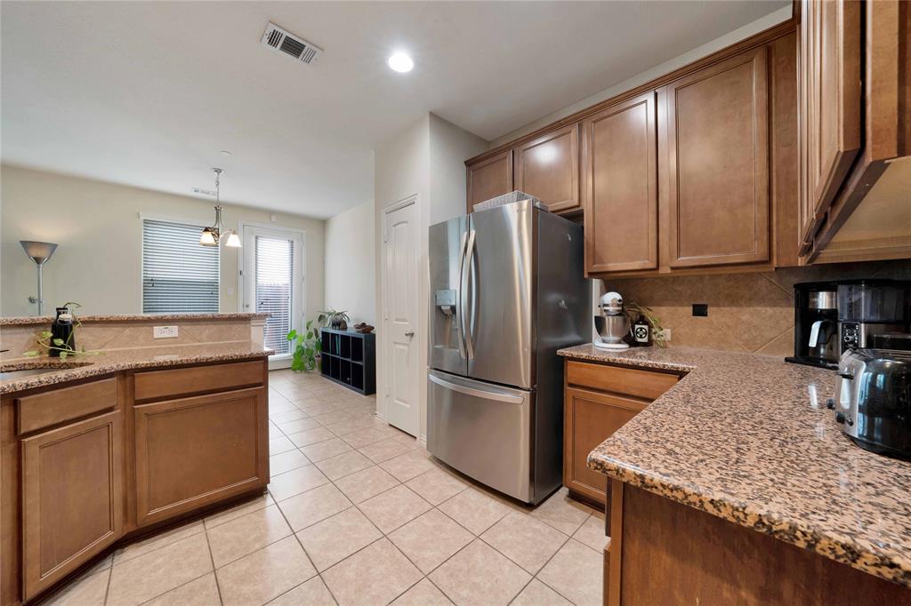 Suncreek Twnhms - Residential