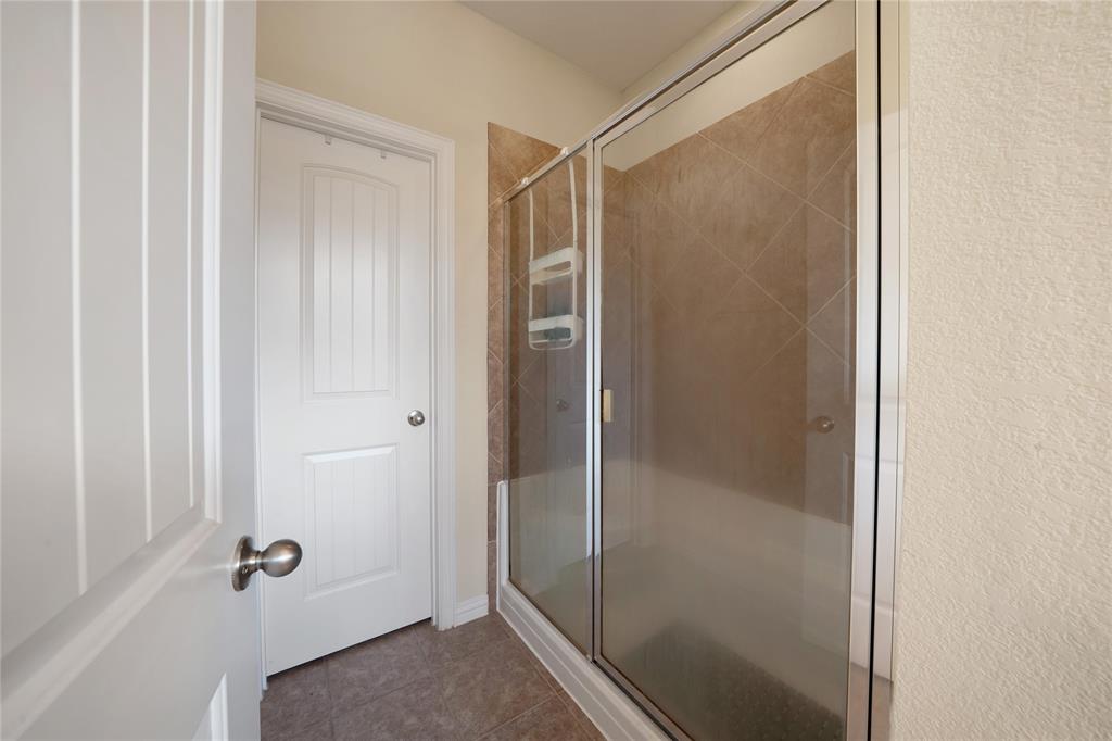 Suncreek Twnhms - Residential