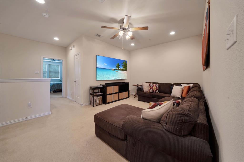 Suncreek Twnhms - Residential