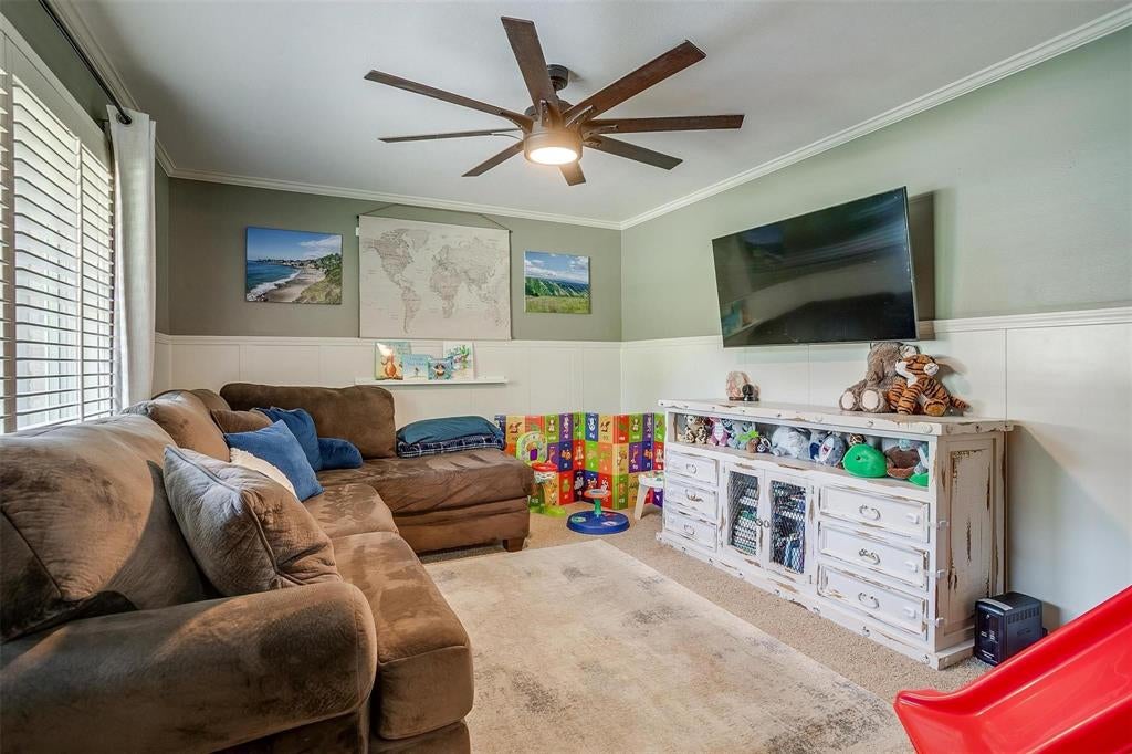 1412 Ridgecrest Circle