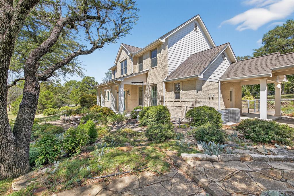 125 Branding Iron Court