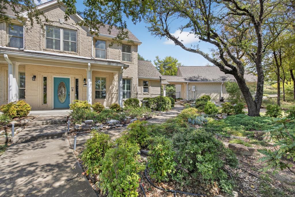 125 Branding Iron Court