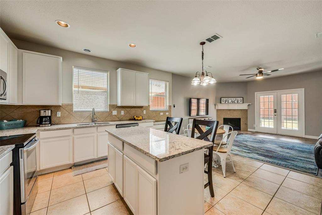 Hickory Ridge Phase Two - Residential Lease