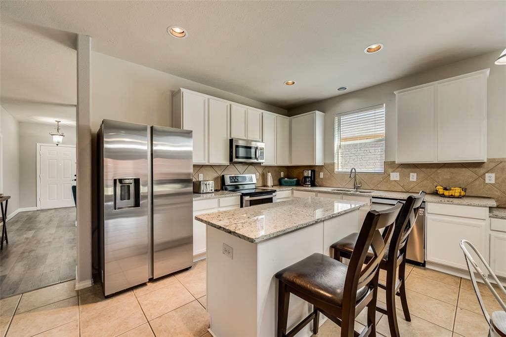 Hickory Ridge Phase Two - Residential Lease