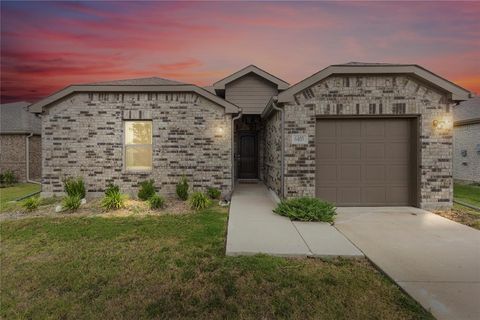 6405 Graceland Drive Greenville TX 75402