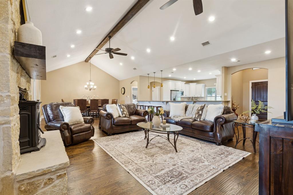 320 Tate Circle