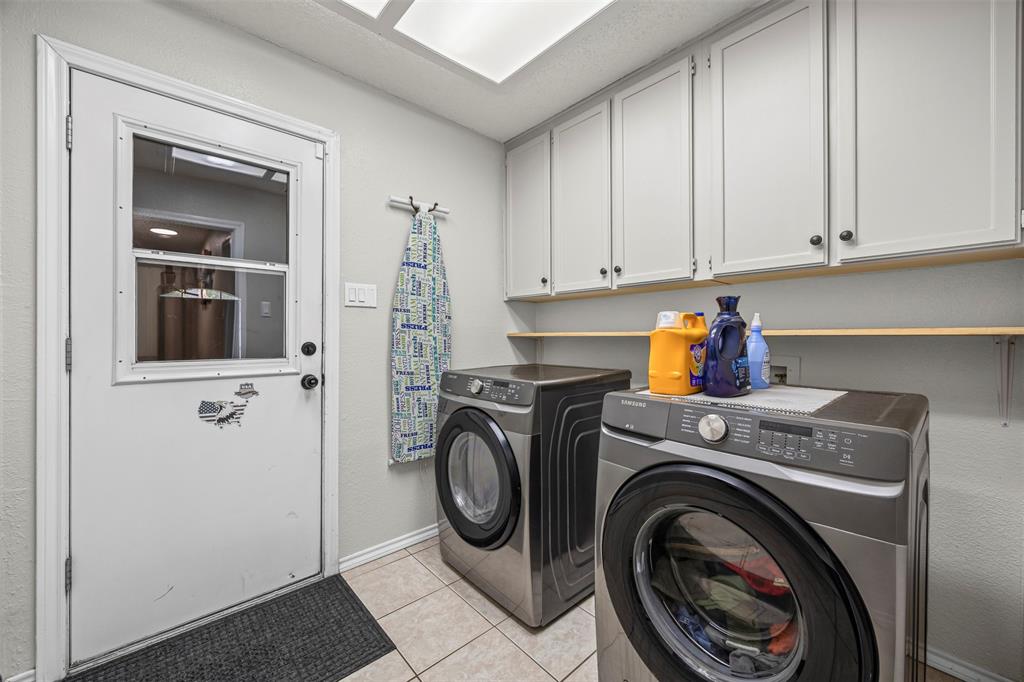 Saddle Hills Estate Ph 01 - Residential