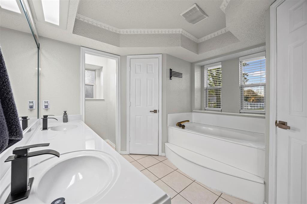 Saddle Hills Estate Ph 01 - Residential