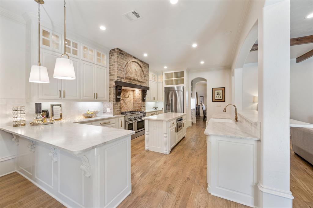 Frenchtown Manor - Residential