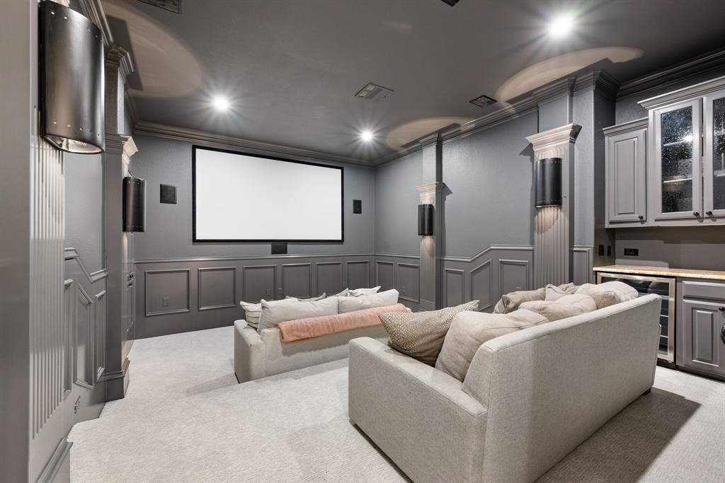 Frenchtown Manor - Residential