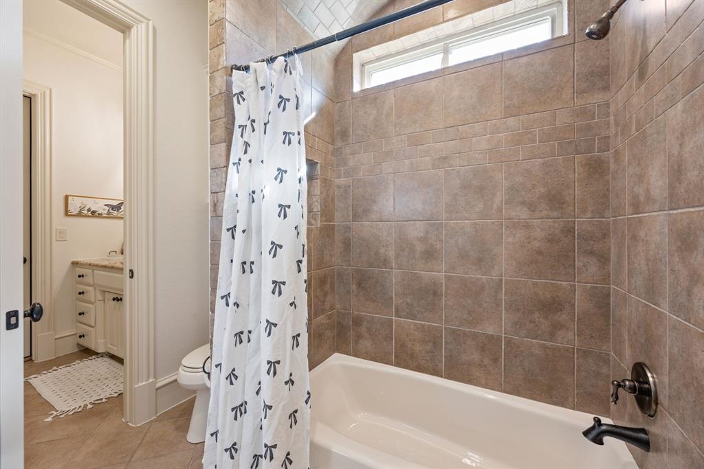 Frenchtown Manor - Residential