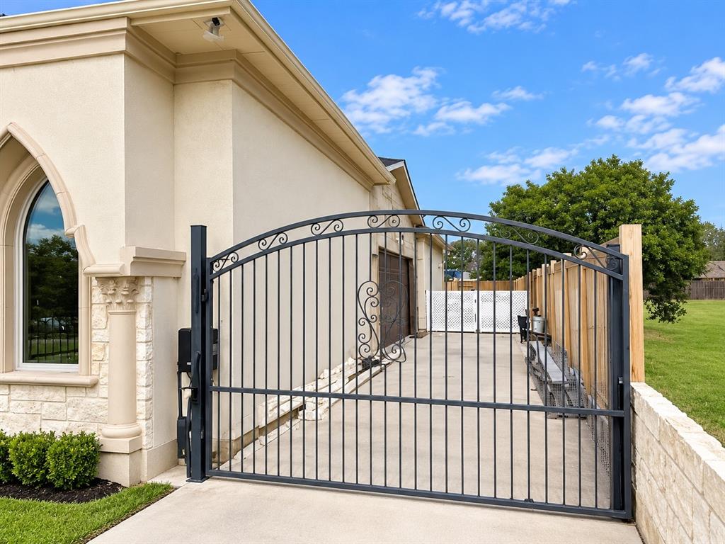 1410 Nadine Lane