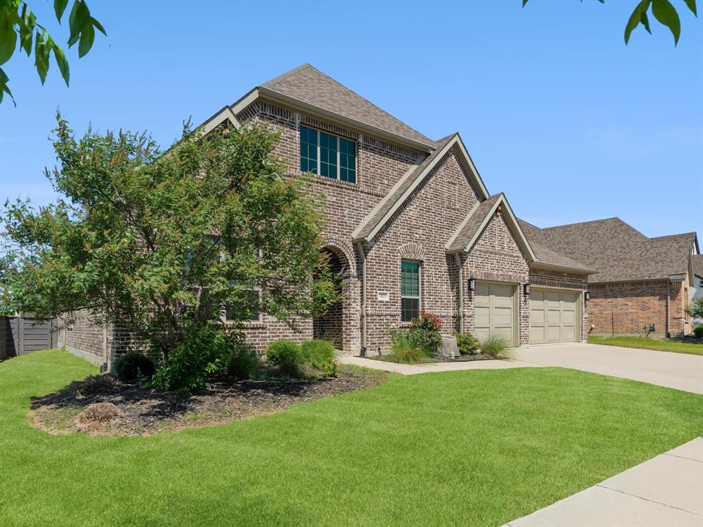 7025 Central Court