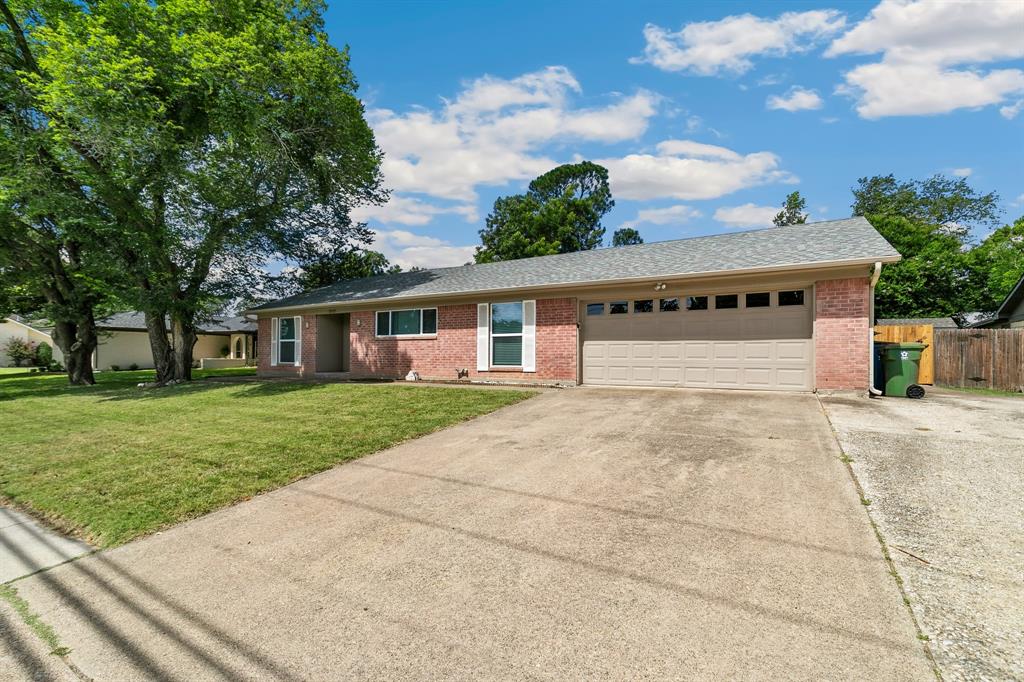 909 N Dove Road
