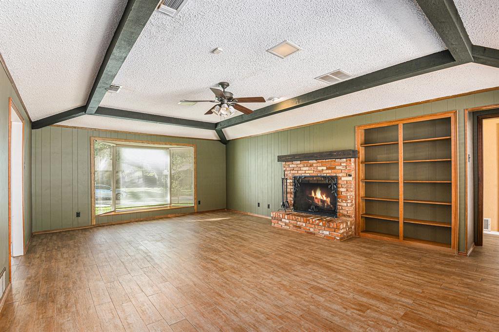 829 Skylark Drive