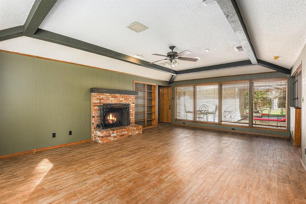 829 Skylark Drive