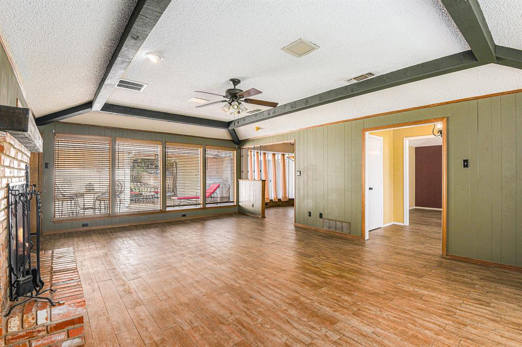 829 Skylark Drive