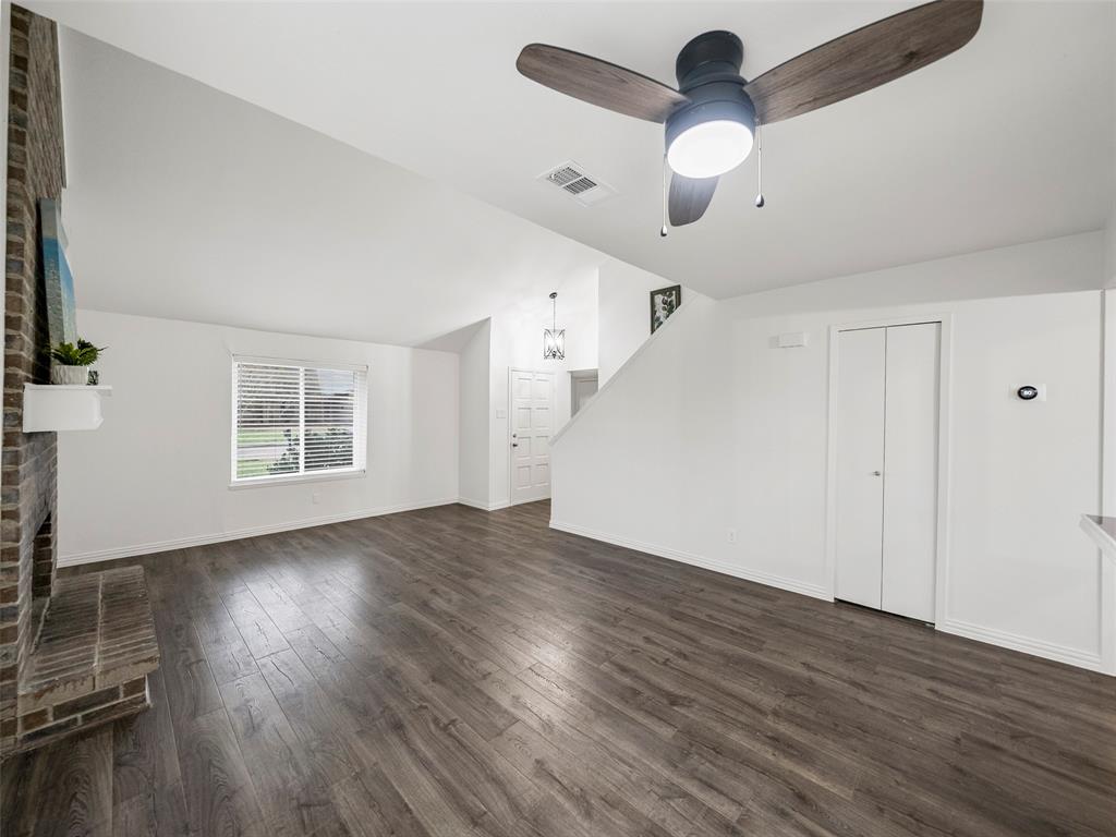 Royal Oaks - Residential