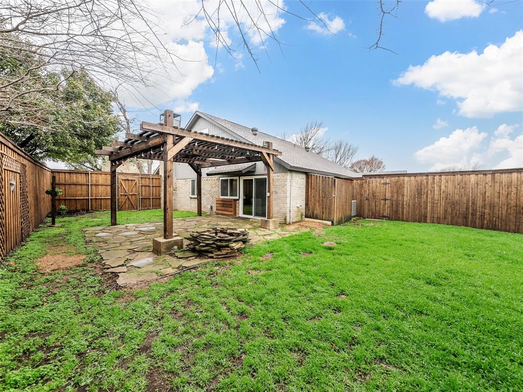 Royal Oaks - Residential