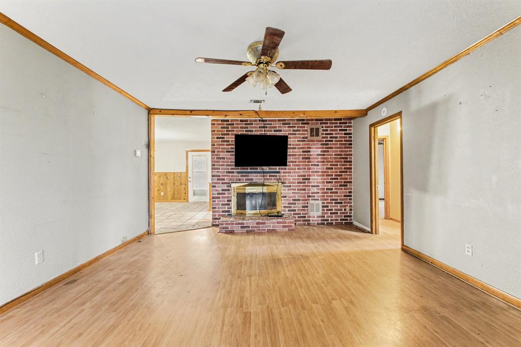 Lakeway Estate - Residential