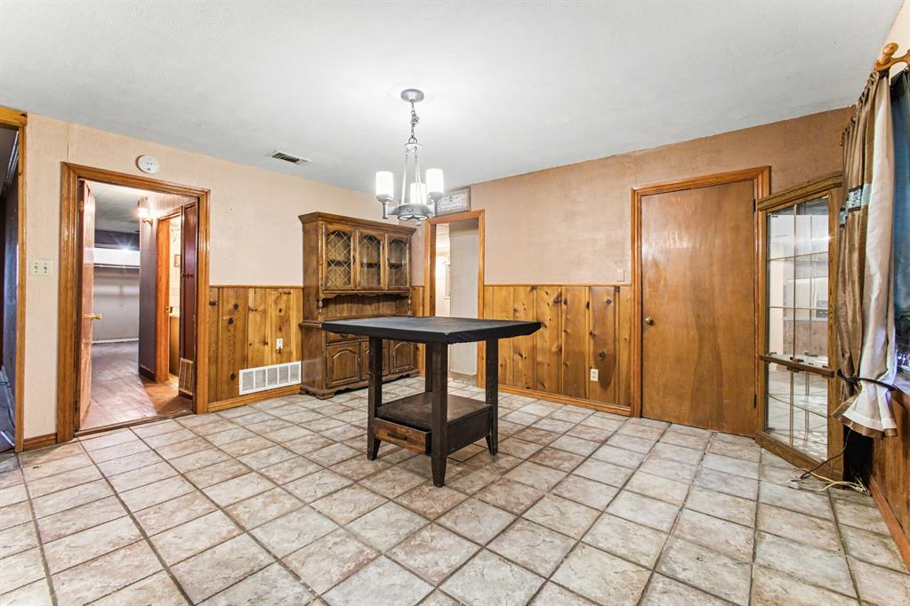 Lakeway Estate - Residential