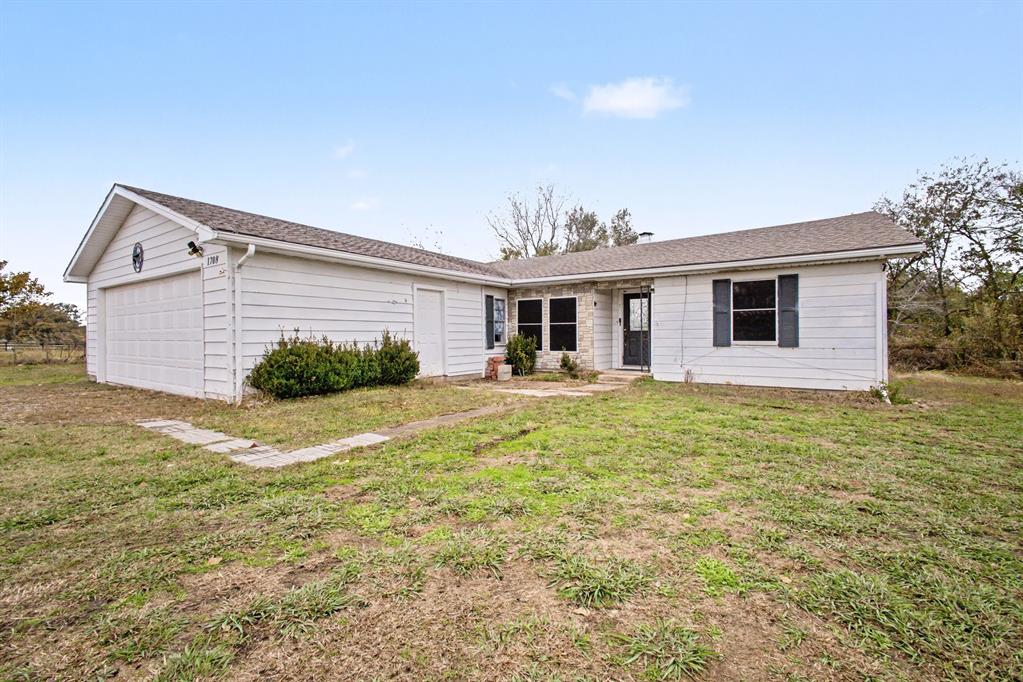 Lakeway Estate - Residential