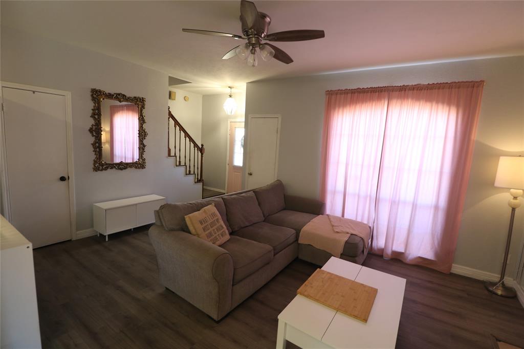 611 Oriole Boulevard 602