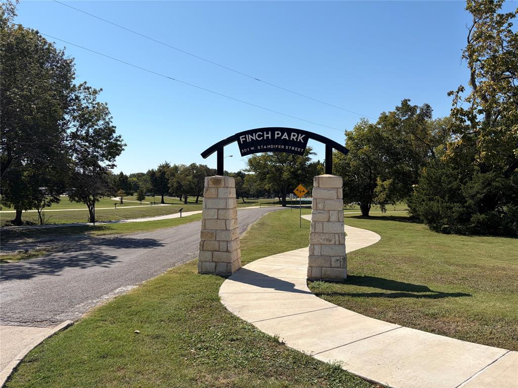 T T Bradley Add - Residential