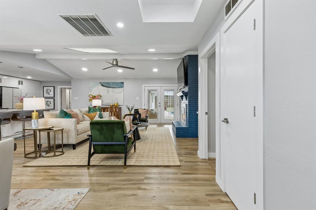 304 Meadowlark Drive