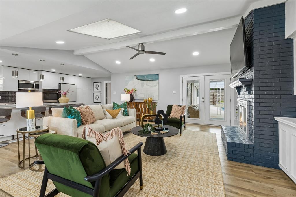 304 Meadowlark Drive