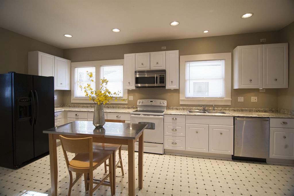 South Hemphill Heights Add - Residential Lease