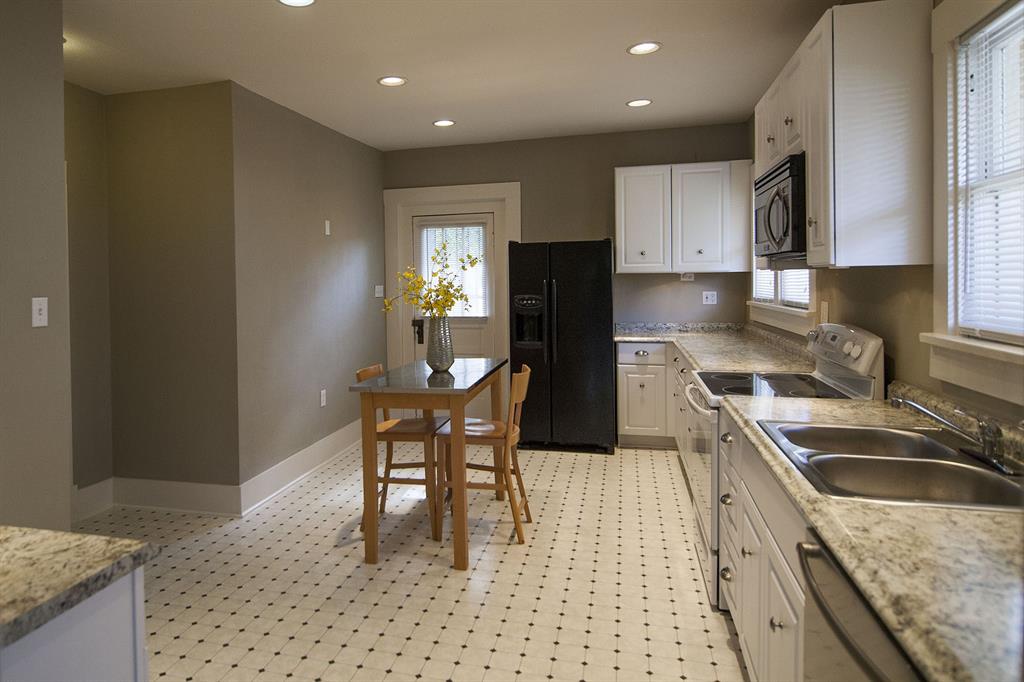 South Hemphill Heights Add - Residential Lease