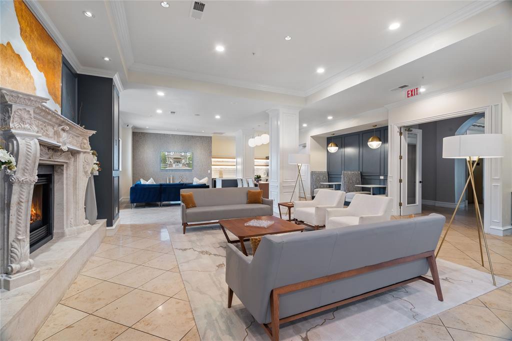 Rienzi at Turtle Creek - Residential Lease