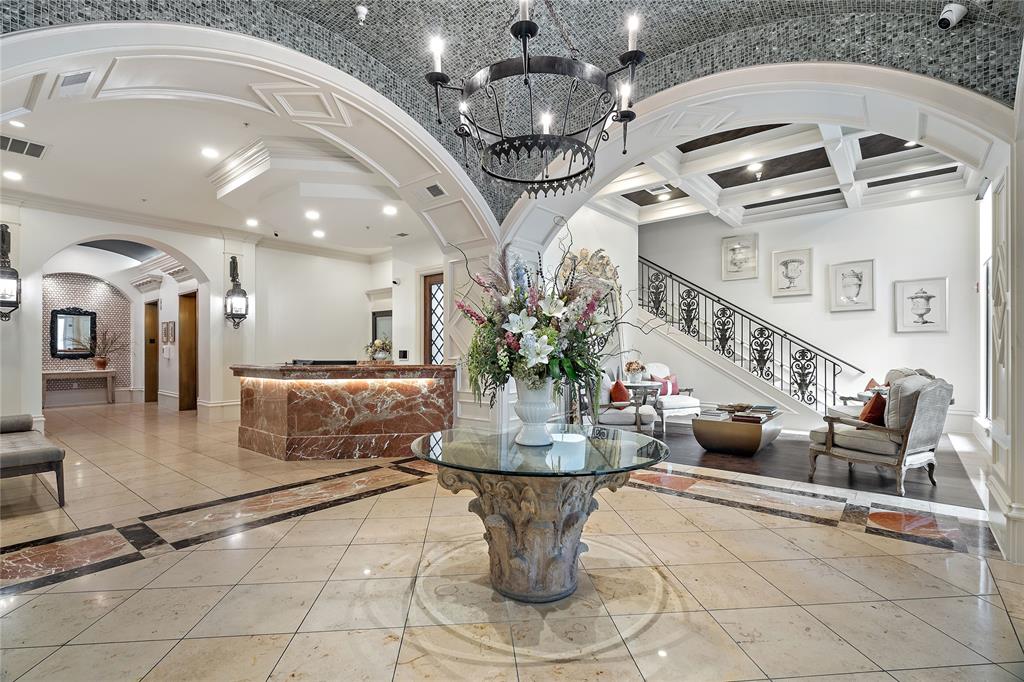 Rienzi at Turtle Creek - Residential Lease